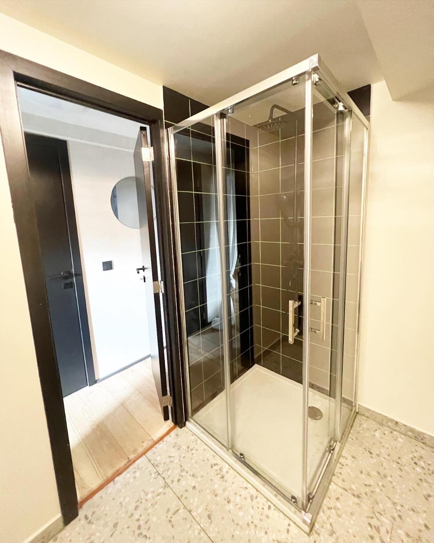 Loulou Home'S Amberes Exterior foto